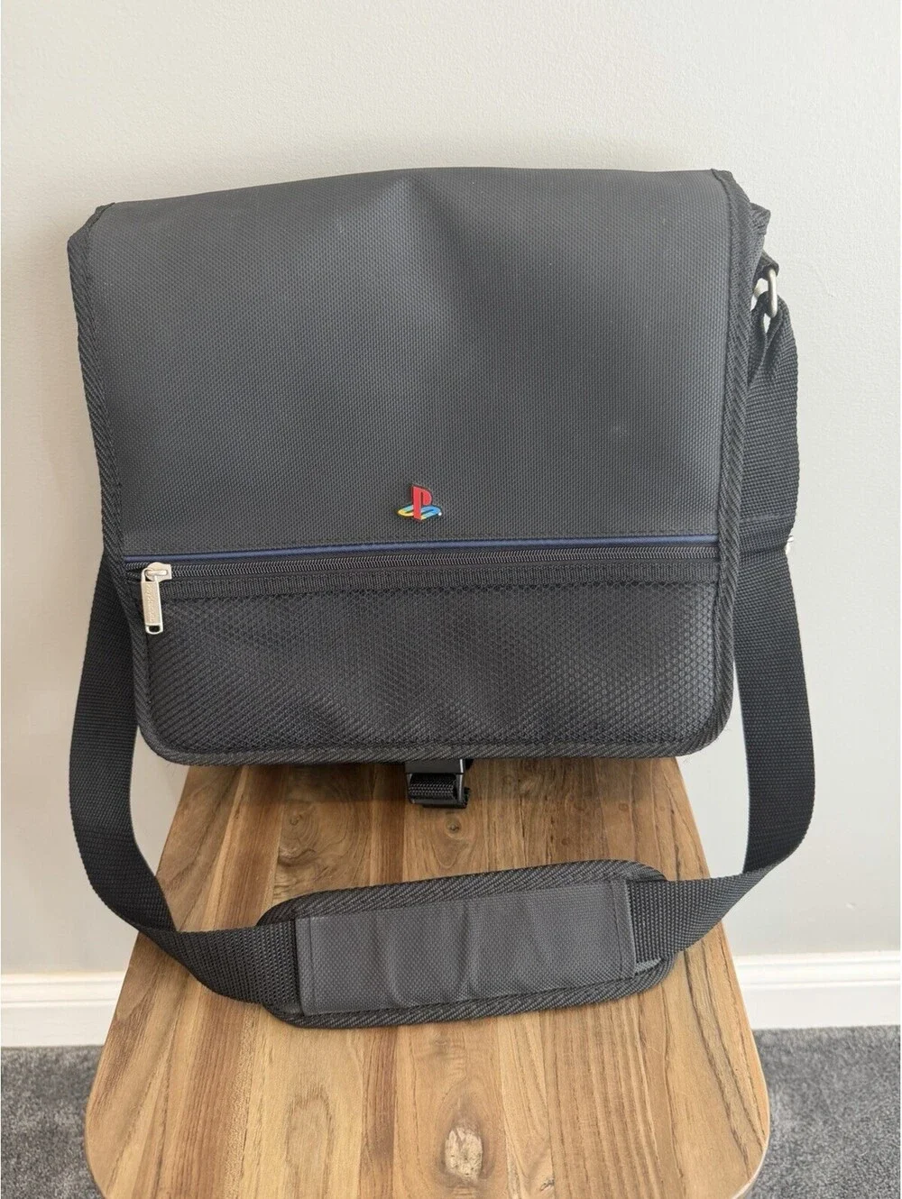 Vtg Sony PlayStation Messenger Travel Bag Carry Case PS1 PS2 Strap Black EUC
